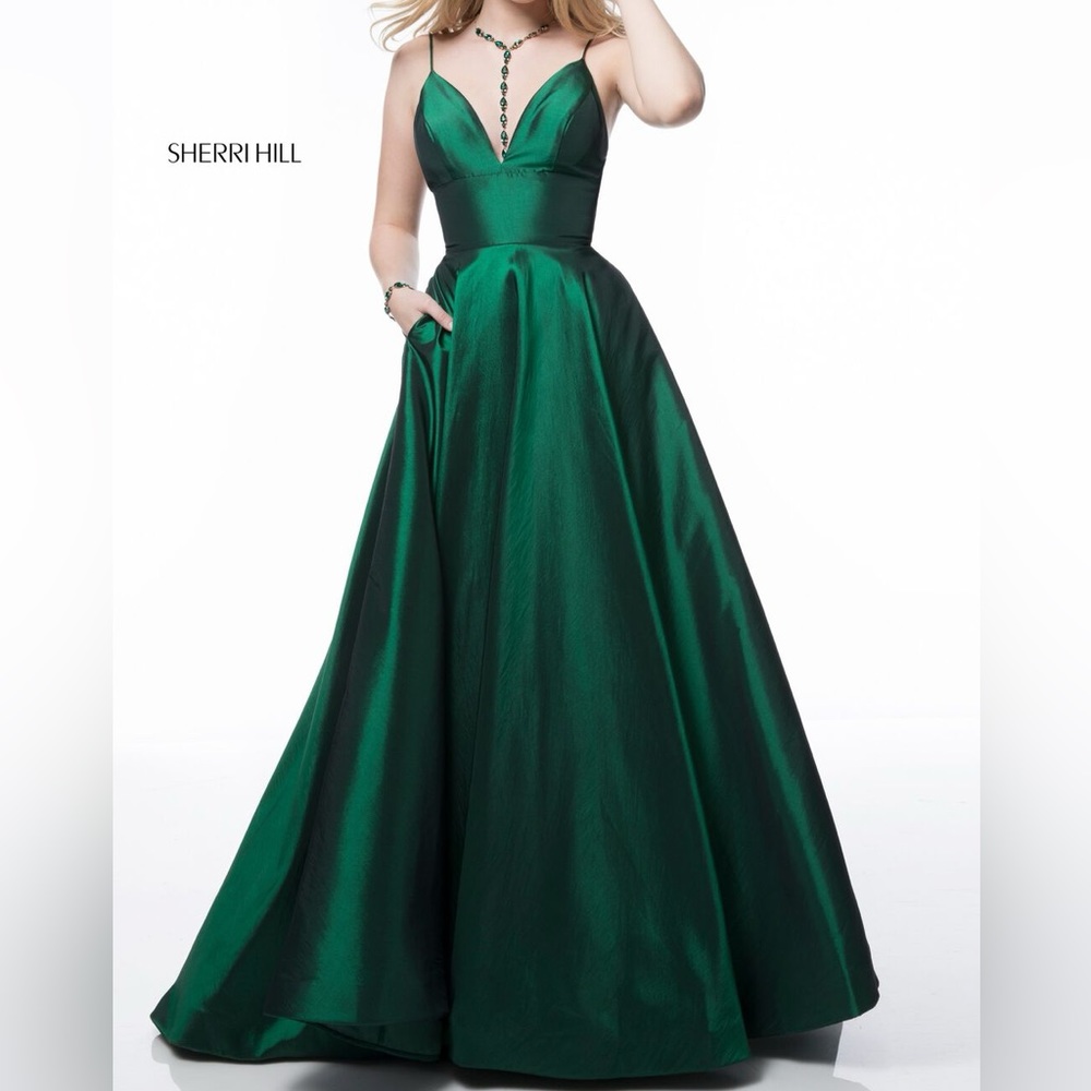 Sherri Hill Green Emerald Prom Dress - Picture 12 of 14